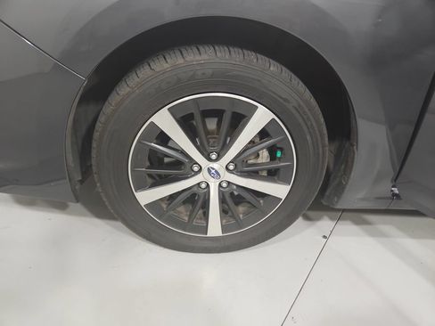 Used 2023 Subaru Impreza 2.0i Premium AWD/4WD image 27
