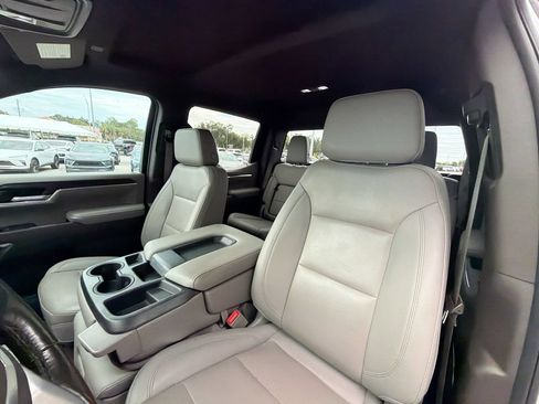 Used 2022 GMC Sierra 1500 SLT w/ X31 Off-Road Package AWD/4WD image 28