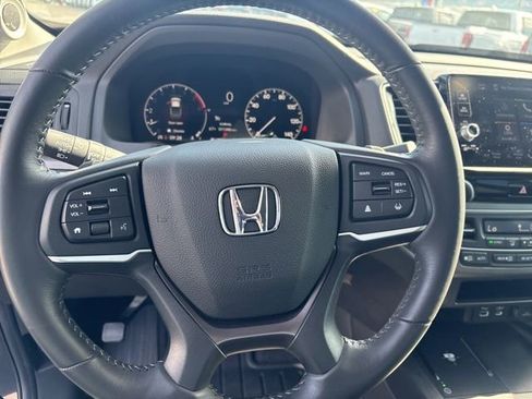 Used 2025 Honda Ridgeline Sport+ image 14
