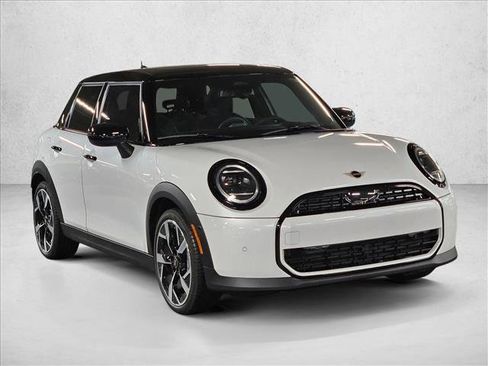 New 2026 MINI Cooper 4-Door Hardtop image 3