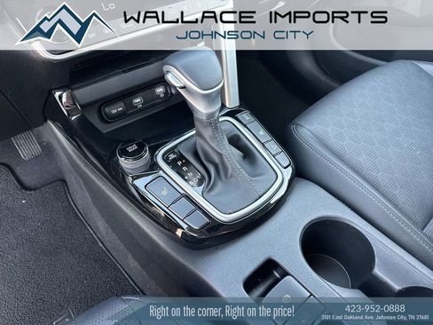 Used 2023 Kia Seltos SX AWD/4WD image 16