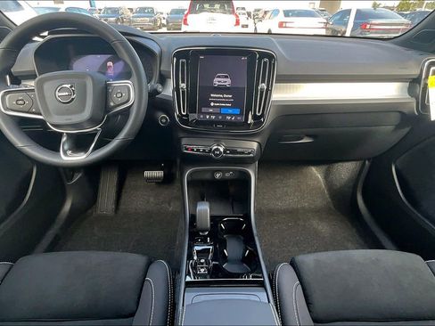 New 2026 Volvo XC40 B4 Plus w/ Protection Package Premier image 9