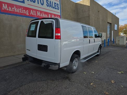 Used 2024 Chevrolet Express 2500 w/ Driver Convenience Package image 8