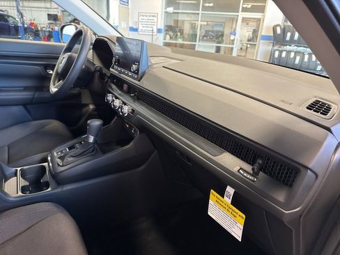 New 2025 Honda CR-V LX image 28