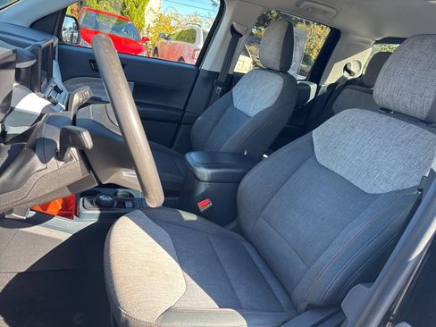 Used 2022 Ford Maverick XLT image 24