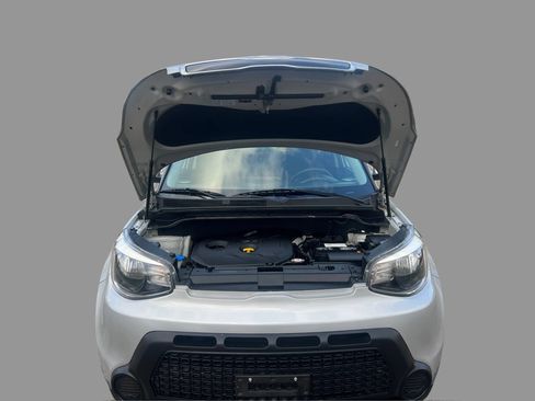 Used 2015 Kia Soul + FWD image 13
