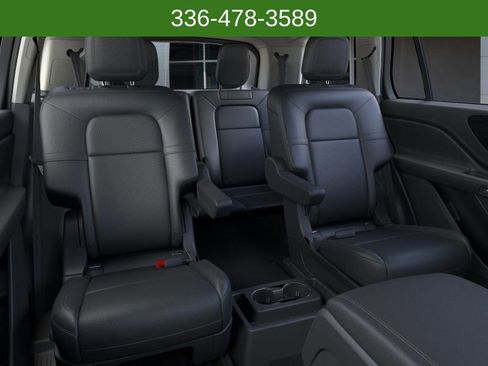 New 2025 Lincoln Aviator AWD w/ Equipment Group 101A image 11