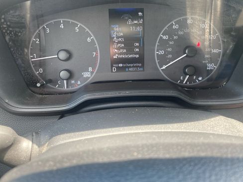Used 2023 Toyota Corolla LE FWD image 14