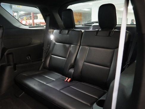 Used 2020 Ford Explorer ST image 28