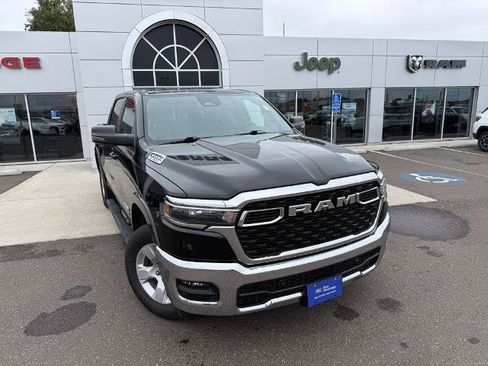 Used 2025 RAM 1500 Big Horn AWD/4WD image 1
