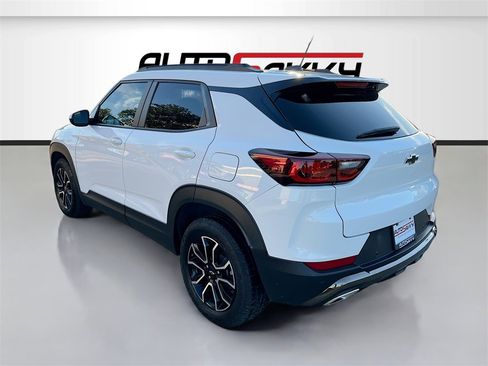 Used 2024 Chevrolet TrailBlazer ACTIV w/ Convenience Package image 5