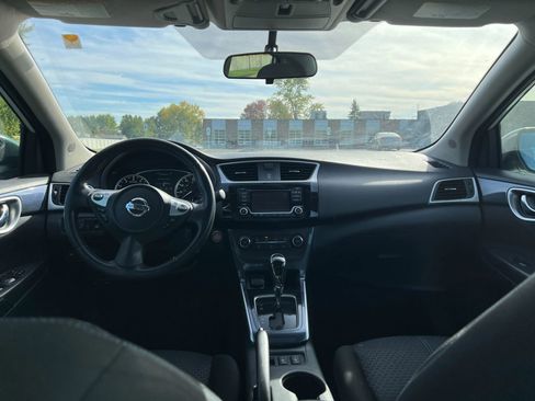 Used 2017 Nissan Sentra SR Turbo image 19