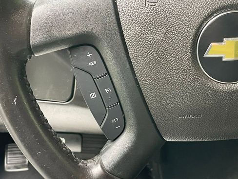 Certified 2021 Chevrolet Express 3500 w/ Driver Convenience Package RWD image 28