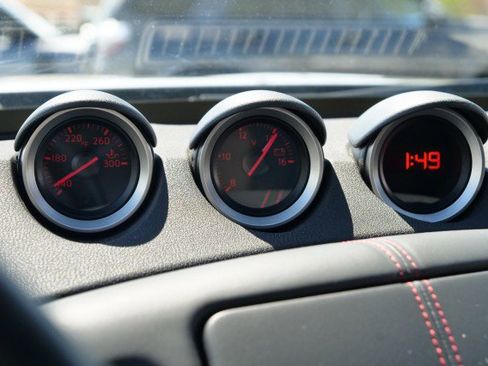 Used 2013 Nissan 370Z NISMO w/ Bose Pkg image 24