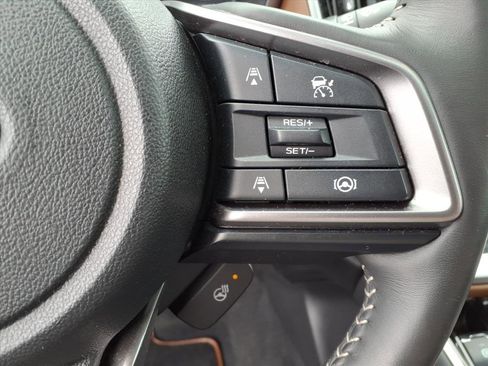 Certified 2025 Subaru Outback Touring w/ Popular Package #2 image 19