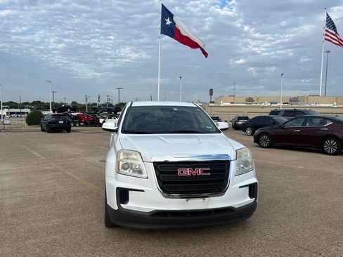 Used 2017 GMC Terrain SLE FWD image 4