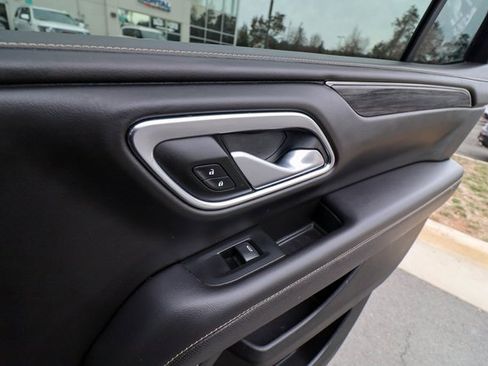 Used 2022 GMC Yukon SLT w/ SLT Premium Package image 74