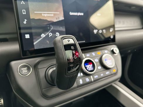 New 2026 Land Rover Defender 110 V8 image 12