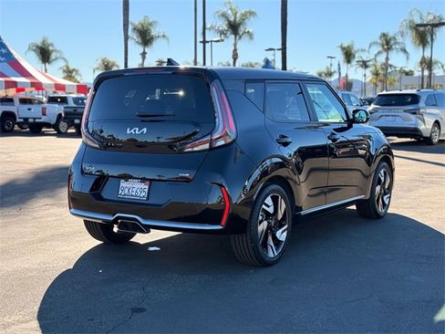 Used 2023 Kia Soul GT-Line w/ GT-Line Technology Package image 5