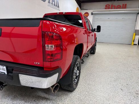 Used 2010 Chevrolet Silverado 2500 LTZ w/ Convenience Package image 49