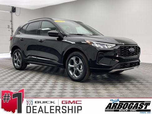 Used 2024 Ford Escape ST-Line w/ Tech Pack #1 AWD/4WD image 1