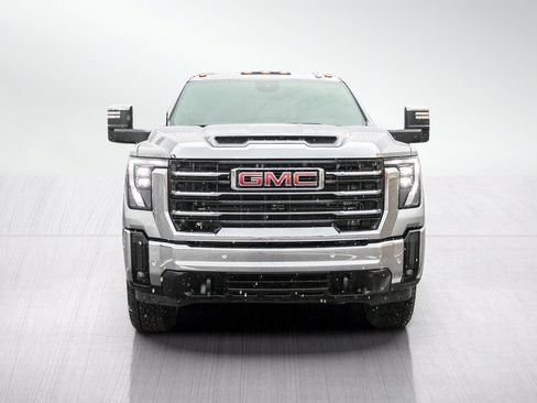 Used 2025 GMC Sierra 3500 SLT w/ SLT Premium Package AWD/4WD image 8