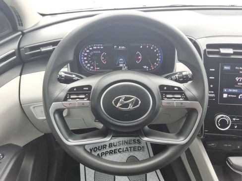 Used 2023 Hyundai Tucson SEL image 14