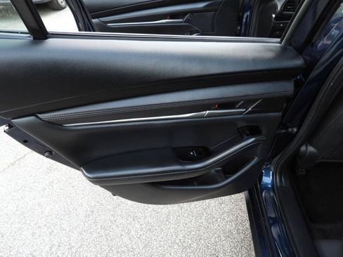 Used 2024 MAZDA MAZDA3 s FWD image 50