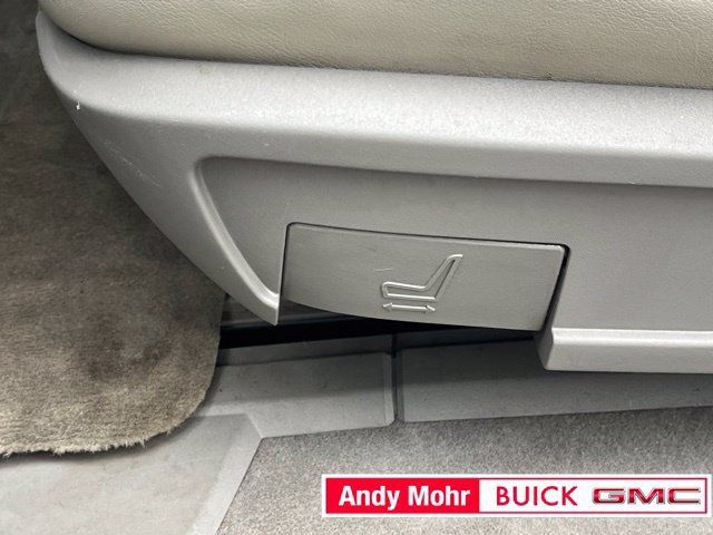 Used 2015 Chevrolet Traverse LT FWD image 37