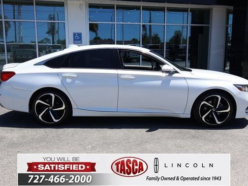 Used 2020 Honda Accord Sport image 9