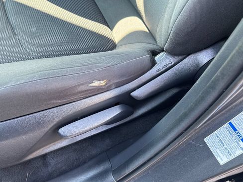 Used 2021 Toyota RAV4 LE w/ Carpet Mat Package (TMS) AWD/4WD image 49
