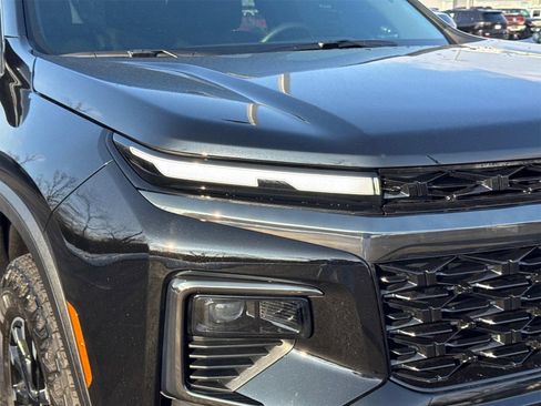 Used 2026 Chevrolet Traverse Z71 image 10