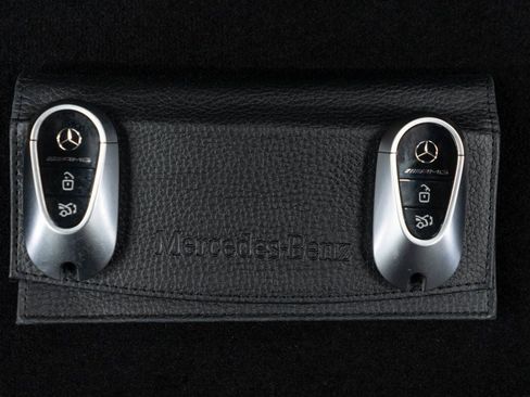 Used 2024 Mercedes-Benz AMG GT 63 image 55