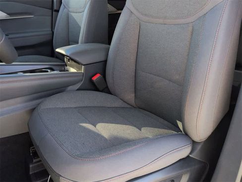 New 2026 Ford Explorer Active image 17