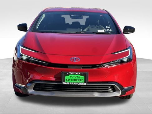 New 2026 Toyota Prius XLE image 5