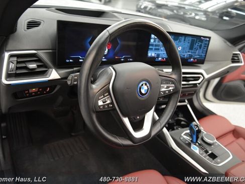 Used 2023 BMW i4 eDrive35 w/ Premium Package RWD image 34