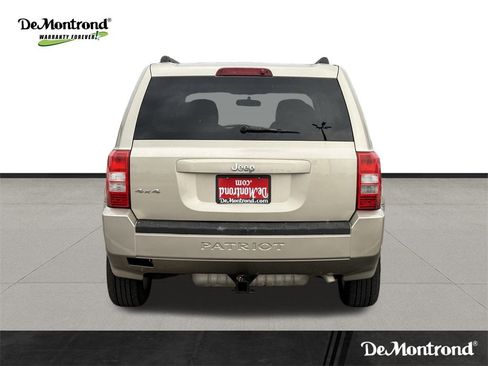 Used 2010 Jeep Patriot Sport image 6
