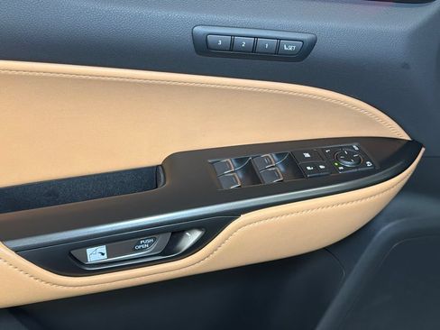 Used 2024 Lexus NX 350 AWD w/ Vision Package image 17
