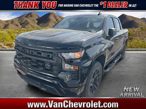 Used 2025 Chevrolet Silverado 1500 Custom w/ Turbomax Blackout Package RWD image 1