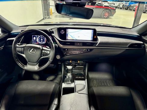 Used 2019 Lexus ES 350 image 15