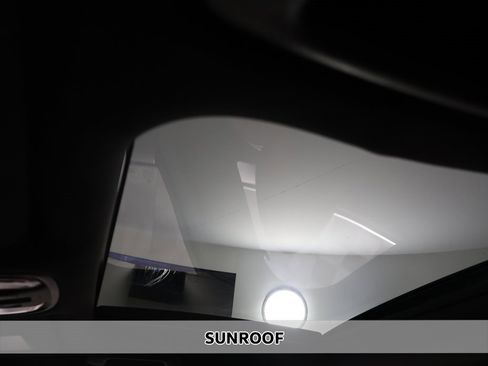 Used 2020 Kia Stinger GT-Line w/ Sun & Sound Package image 4