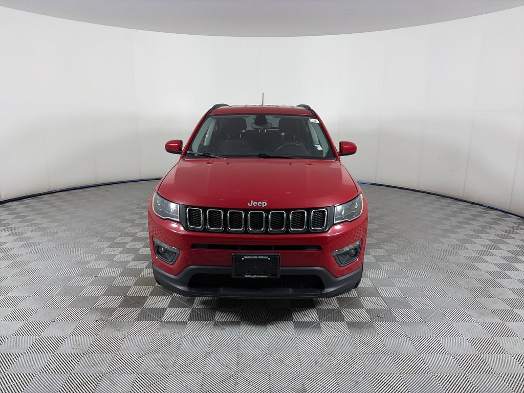Used 2021 Jeep Compass Latitude FWD image 2