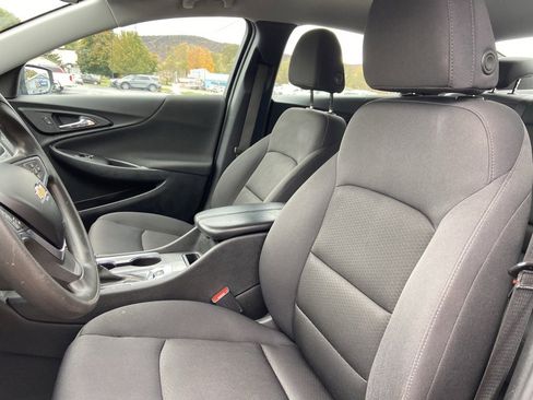 Used 2023 Chevrolet Malibu LT w/ Driver Confidence Package image 7