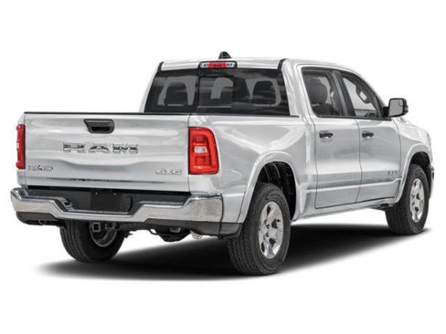 Used 2025 RAM 1500 Big Horn AWD/4WD image 2