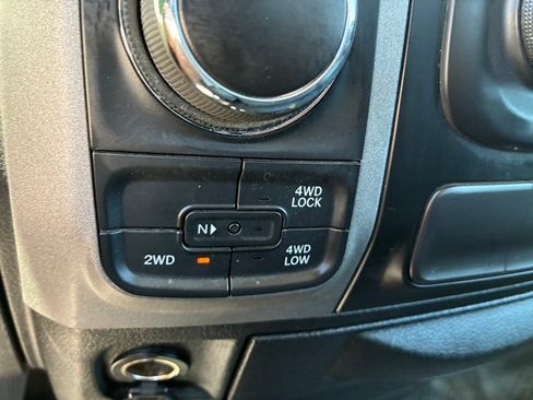 Used 2017 RAM 1500 Tradesman w/ Power & Remote Entry Group AWD/4WD image 13