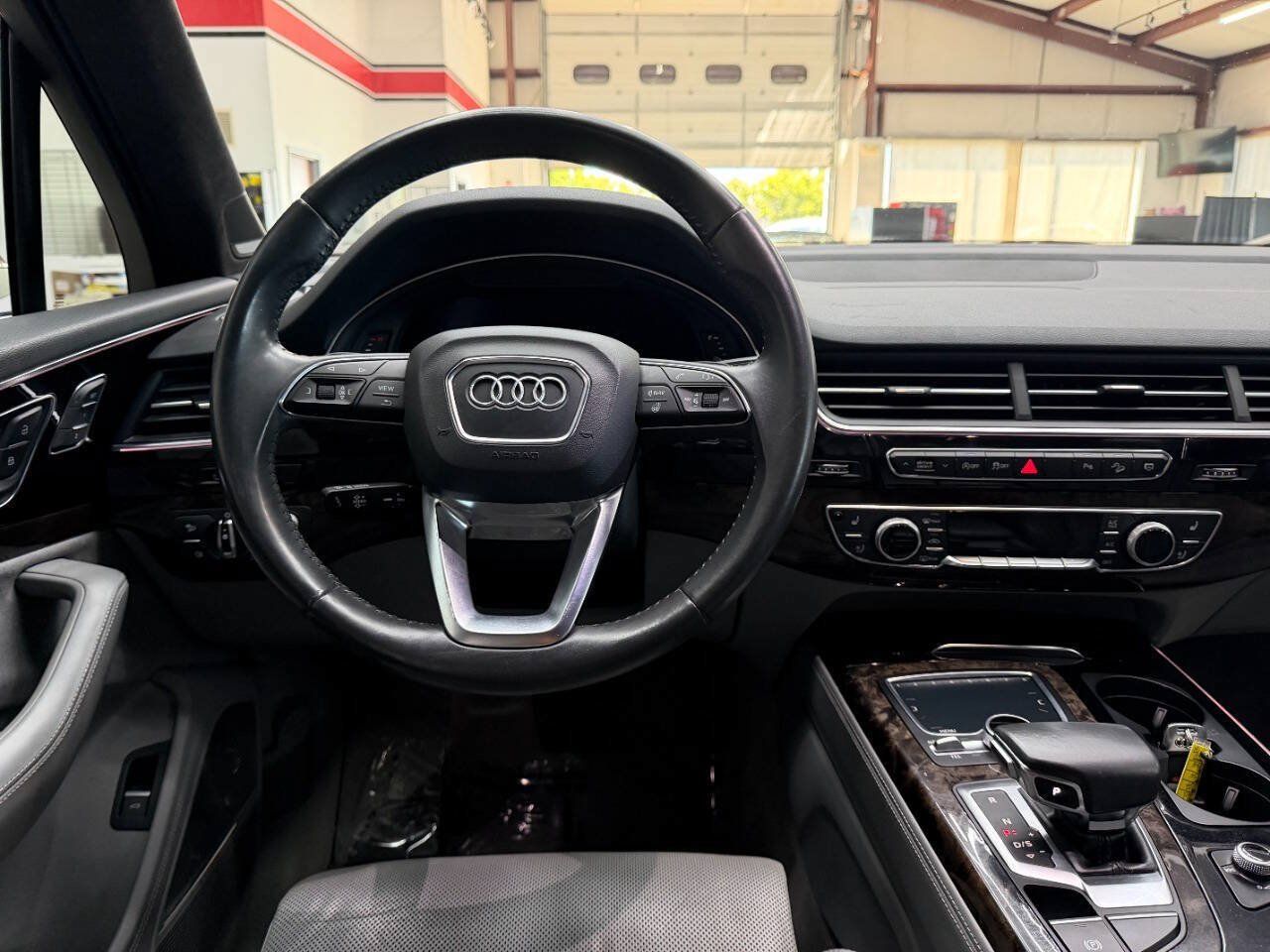Used 2018 Audi Q7 3.0T Prestige AWD/4WD image 22