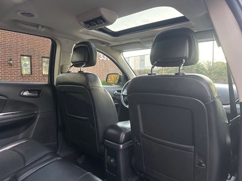 Used 2020 Dodge Journey Crossroad image 19