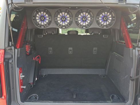 Used 2024 Ford Bronco Wildtrak AWD/4WD image 35