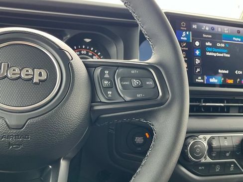 New 2026 Jeep Gladiator Mojave image 13