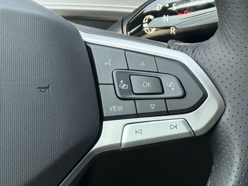 New 2026 Volkswagen Tiguan SE R-Line image 23